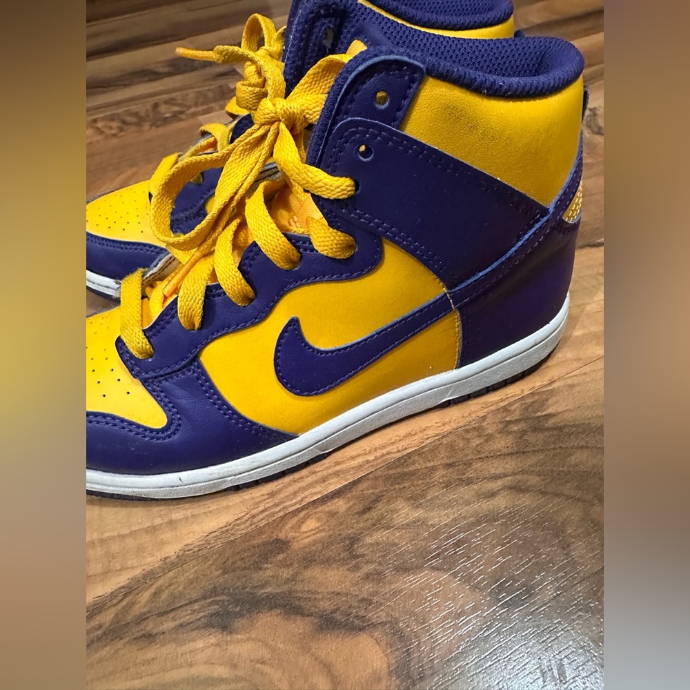 Nike Dunks High-Top Sneakers in Purple and Yellow Colorblock - Picture 7 of 9